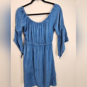 Elegant Blue Long Sleeve Dress